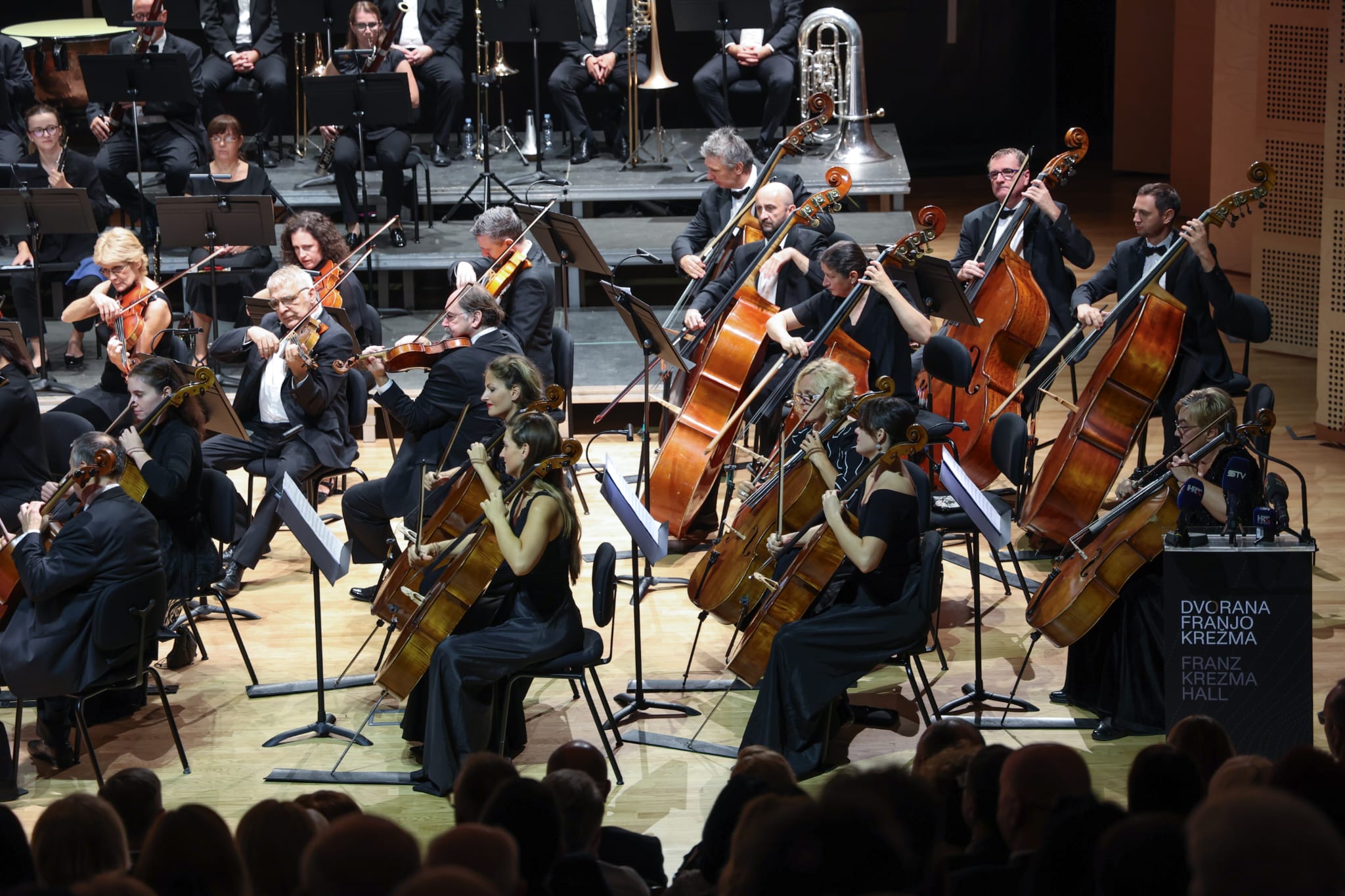 Koncertom Simfonijskog orkestra HRT-a i pijanista Konstantina Krasnitskog svečano otvorena prva osječka koncertna dvorana